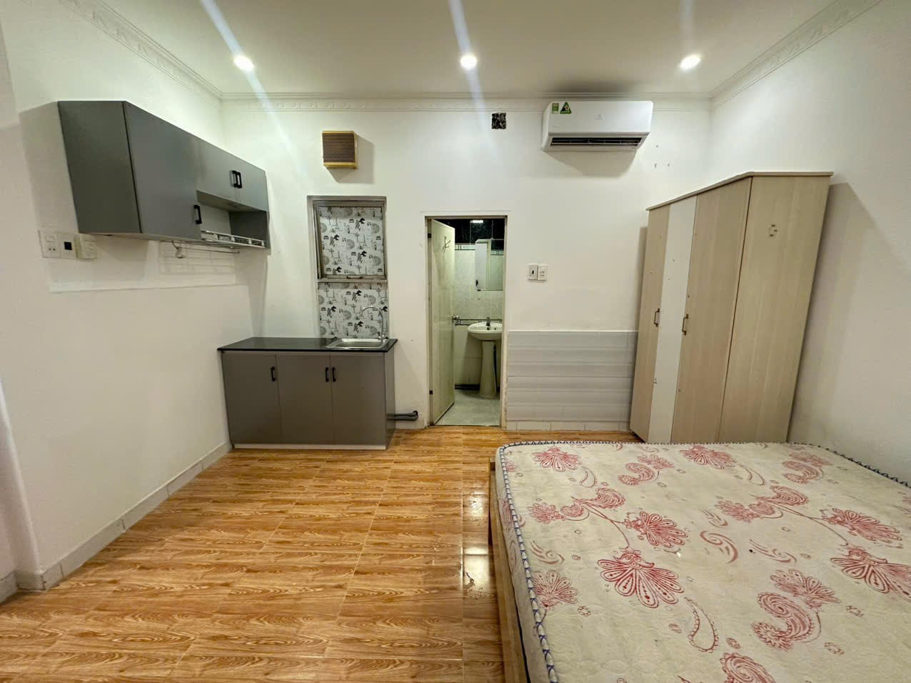Cho Thuê Phòng Đường Hồ Văn Huê Quận Phú Nhuận Giá Rẻ - Ảnh 1